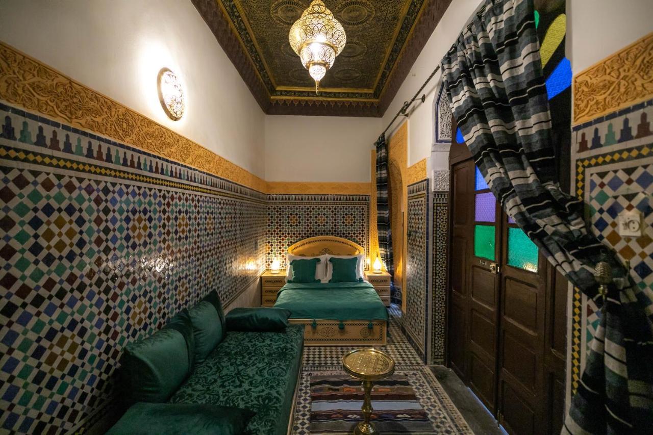Riad Qamar Fez Luaran gambar