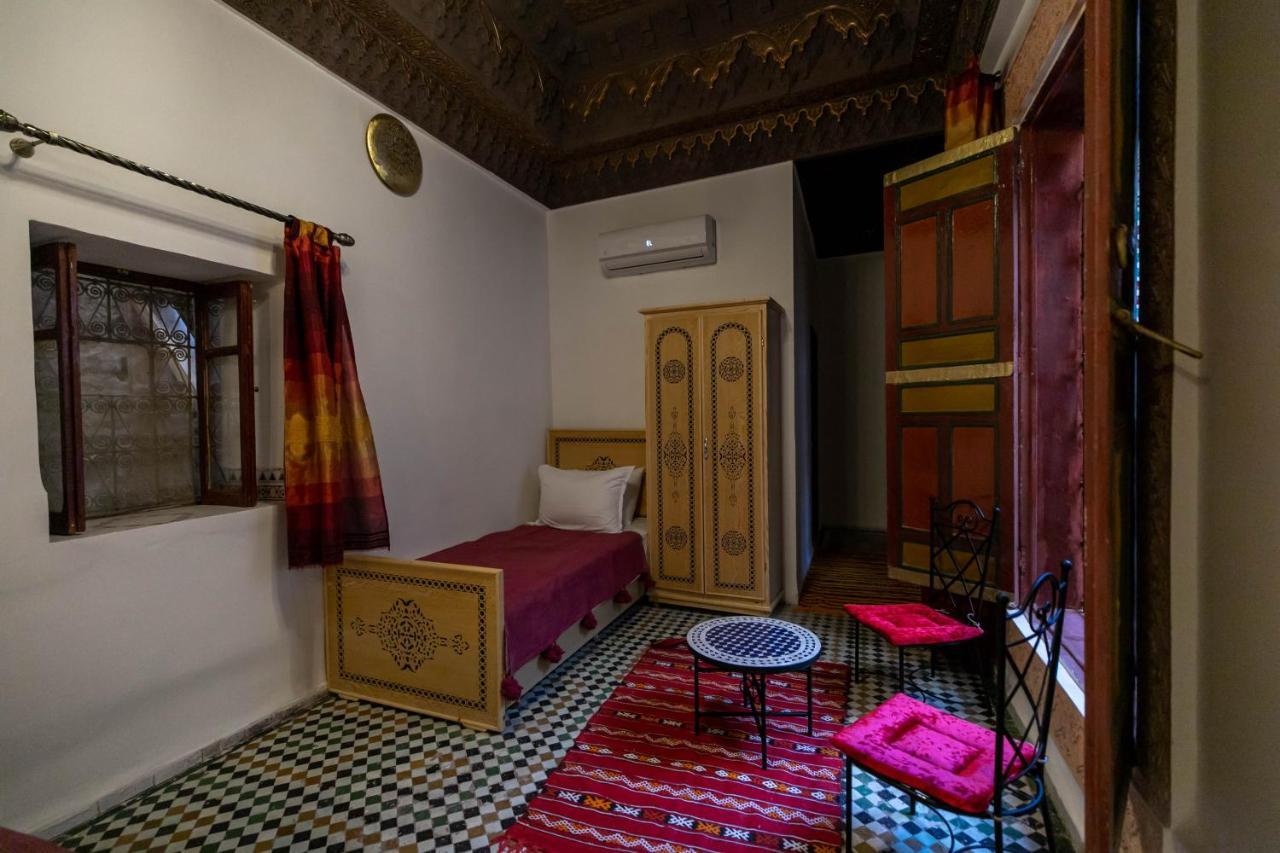 Riad Qamar Fez Luaran gambar