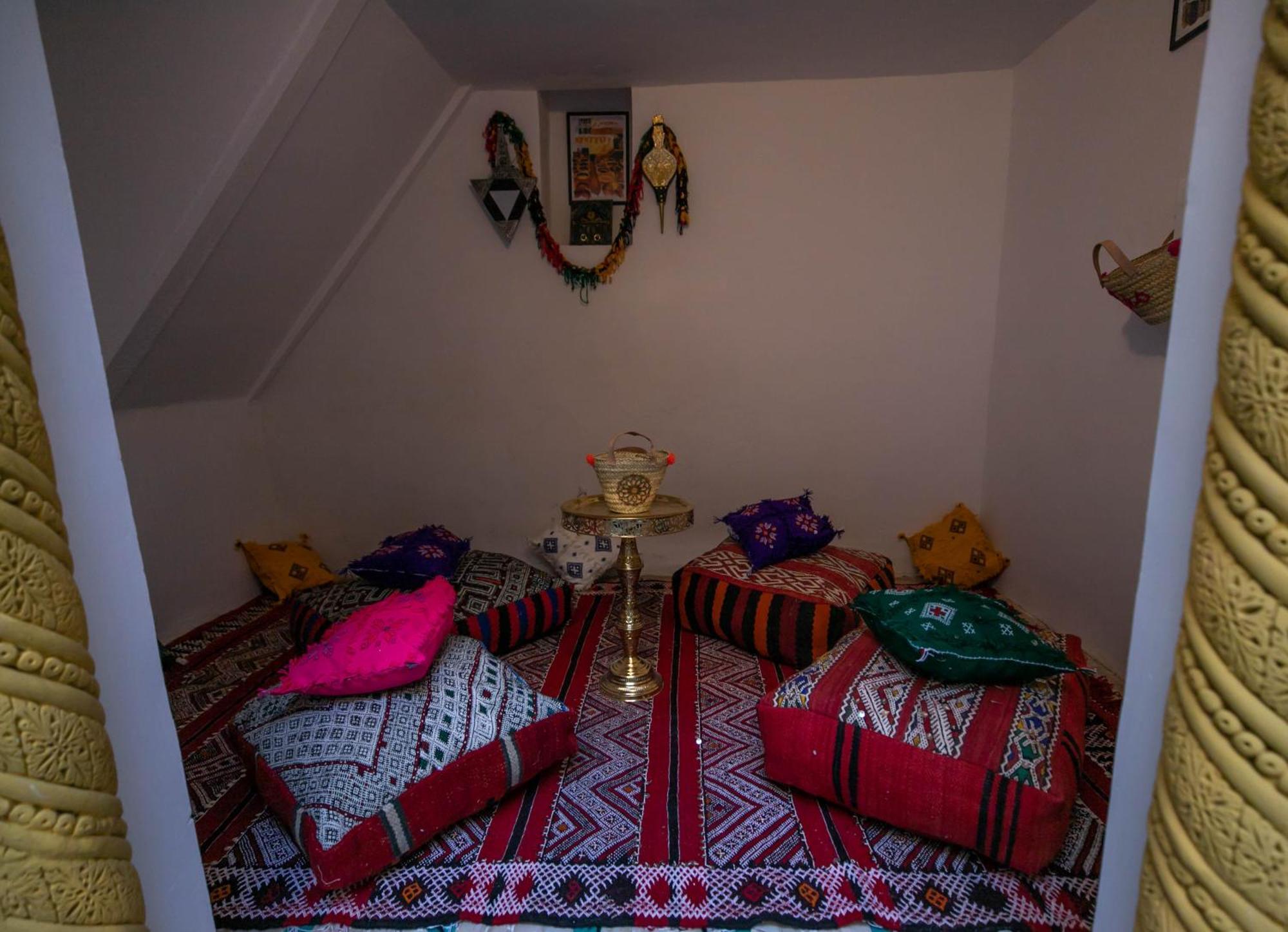 Riad Qamar Fez Luaran gambar